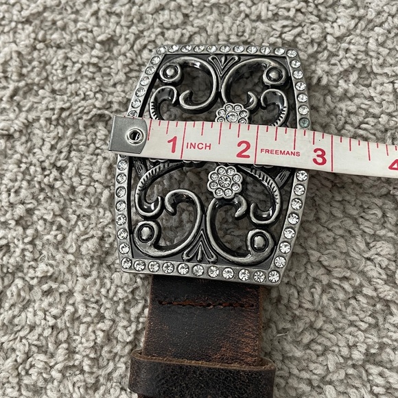 Retro Guess Leather Belt - Picture 8 of 11